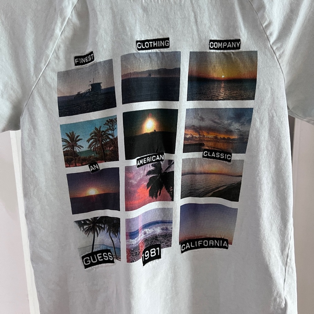 Guess California Graphic Tee in light blue